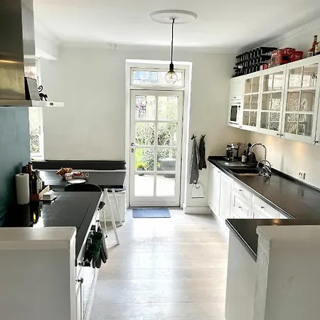 Apartmentincopenhagen 1483 *