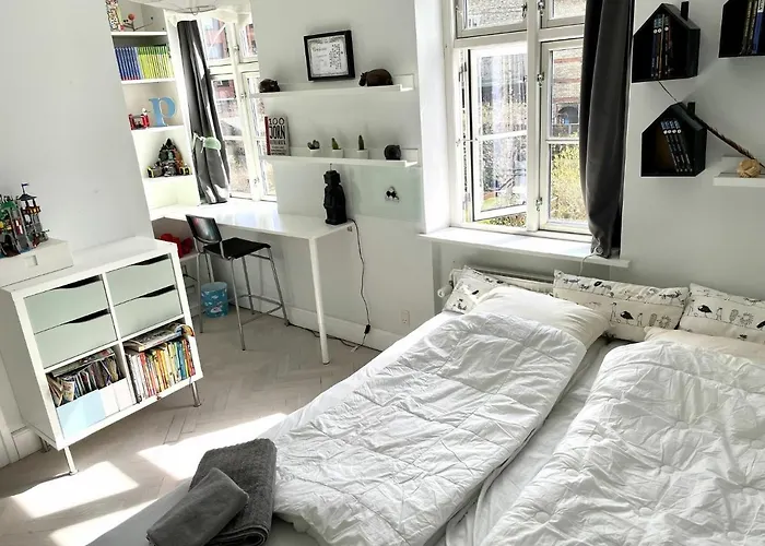 Apartmentincopenhagen 1483 *